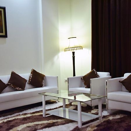 Hotel Blue Sapphire Dar es Salaam Extérieur photo